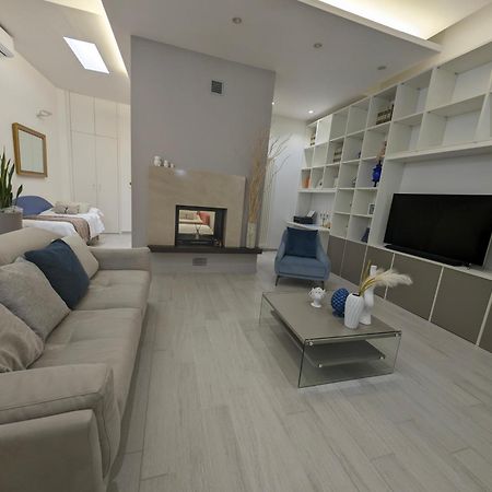 Golden Suite Apartments Matera Bagian luar foto